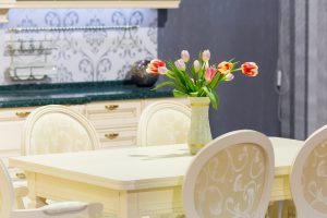 REFORMA INTEGRAL I DE MOBILIARI A ANDORRA LA VELLA Projectes, Reformes Exteriors, Reformes Integrals. Reformes Andorra finalitzem una reforma d'habitatge a Andorra. Reformes Andorra els especialistes en Reformes de disseny a Andorra es va crear per fer front a la forta demanda en el mercat d'una plataforma web especialitzada en reformes integrals a Andorra. La nostra empresa compta amb un gran equip de professionals de dilatada experiència en el sector de la construcció, especialitzats en els múltiples camps d'actuació que demanen les reformes integrals; obra, fontaneria, electricitat, gas, climatització, calefacció, il·luminació, telecomunicacions, fusteria d'alumini, PVC i fusta, pintura, decoració, serralleria, etc. A Reformes Andorra els especialistes en Reformes de disseny a Andorra duem a terme tot tipus de reformes integrals, siguin reformes d'habitatges o pisos, reformes de cases unifamiliars, reformes de bordes i caserius i reformes d'edificis residencials en general. També actuem en l'àmbit comercial i industrial, duent a terme reformes integrals en locals comercials (Botigues, Bars, Restaurants, Cafeteries, etc.), Reforma d'oficines, reforma de naus industrials i de tota mena d'edificis de pública concurrència. Reformes Andorra els especialistes en Reformes de disseny a Andorra ha treballat en edificis de l'administració pública, realitzant reformes integrals en edificis d'ús docent, principalment en guarderies, reformes en pavellons poliesportius municipals i treballs d'obra civil (urbanització). El més recomanable per dur a terme una reforma integral en l'interior del seu habitatge, local comercial o oficina, és comptar amb un equip de reconeguda solvència tècnica que abordi rigorosament els problemes que es puguin plantejar abans i durant la reforma integral. Abans de res cal planificar que s'ha de reformar, quines són les millors opcions tècniques i de disseny, per a això Reformes Andorra els especialistes en Reformes de disseny a Andorra compta amb tècnics (arquitectes i aparelladors) que l'assessoraran en la fase de concepció i planificació de les obres. La funcionalitat i l'estètica és el principal objectiu a aconseguir en una reforma integral i per a això és vital treballar amb un equip de dissenyadors especialitzats en interiorisme o arquitectura interior. Durant l'execució de les obres, a més dels operaris especialitzats, hi haurà un seguiment d'obra constant, per part d'un dels nostres tècnics, que vetllarà per la correcta execució dels treballs. En Reformes Andorra els especialistes en Reformes de disseny a Andorra nostre objectiu fonamental és aconseguir acabats perfectes, a més de la màxima qualitat final, per això fem servir els millors i més actuals materials, ceràmiques actuals, dutxes i hidromassatges d'última generació, sanitaris, mobles de bany i banyeres de disseny, etc. No ho dubti, si vol fer una reforma integral en si habitatge, local o negoci demani'ns pressupost sense compromís.