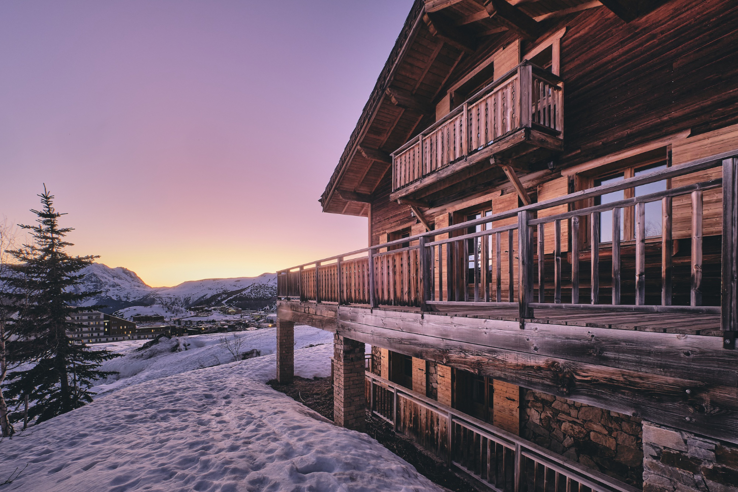 Però la nostra feina primordial és construir casa seva, edifici o xalet de l'inici al final. Som possiblement la millor i més eficient constructora d'Andorra.